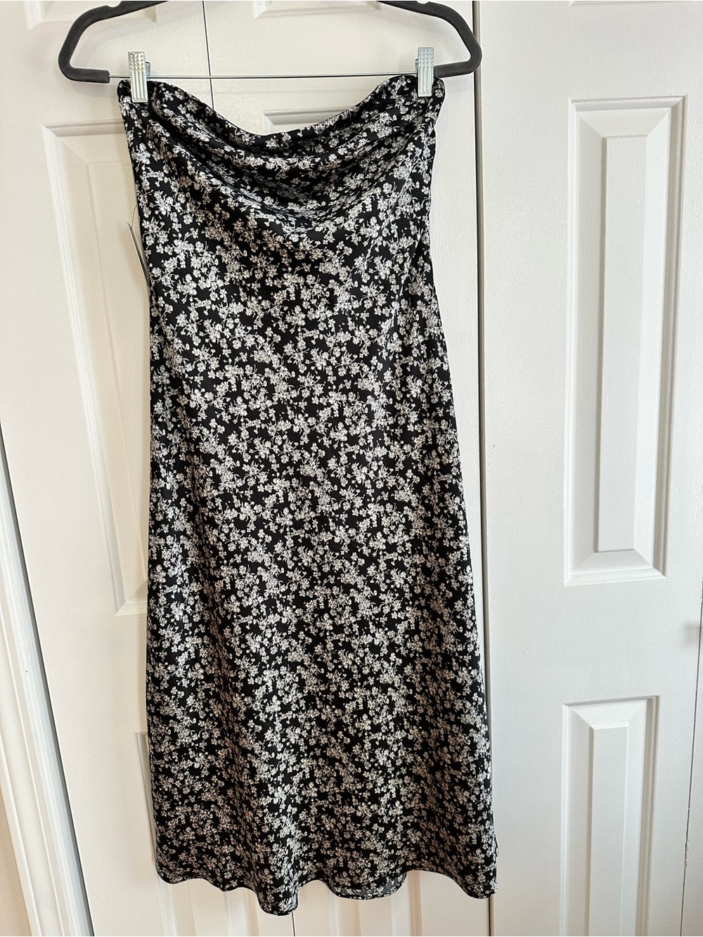 Express Black and White Floral Midi Slip Dress